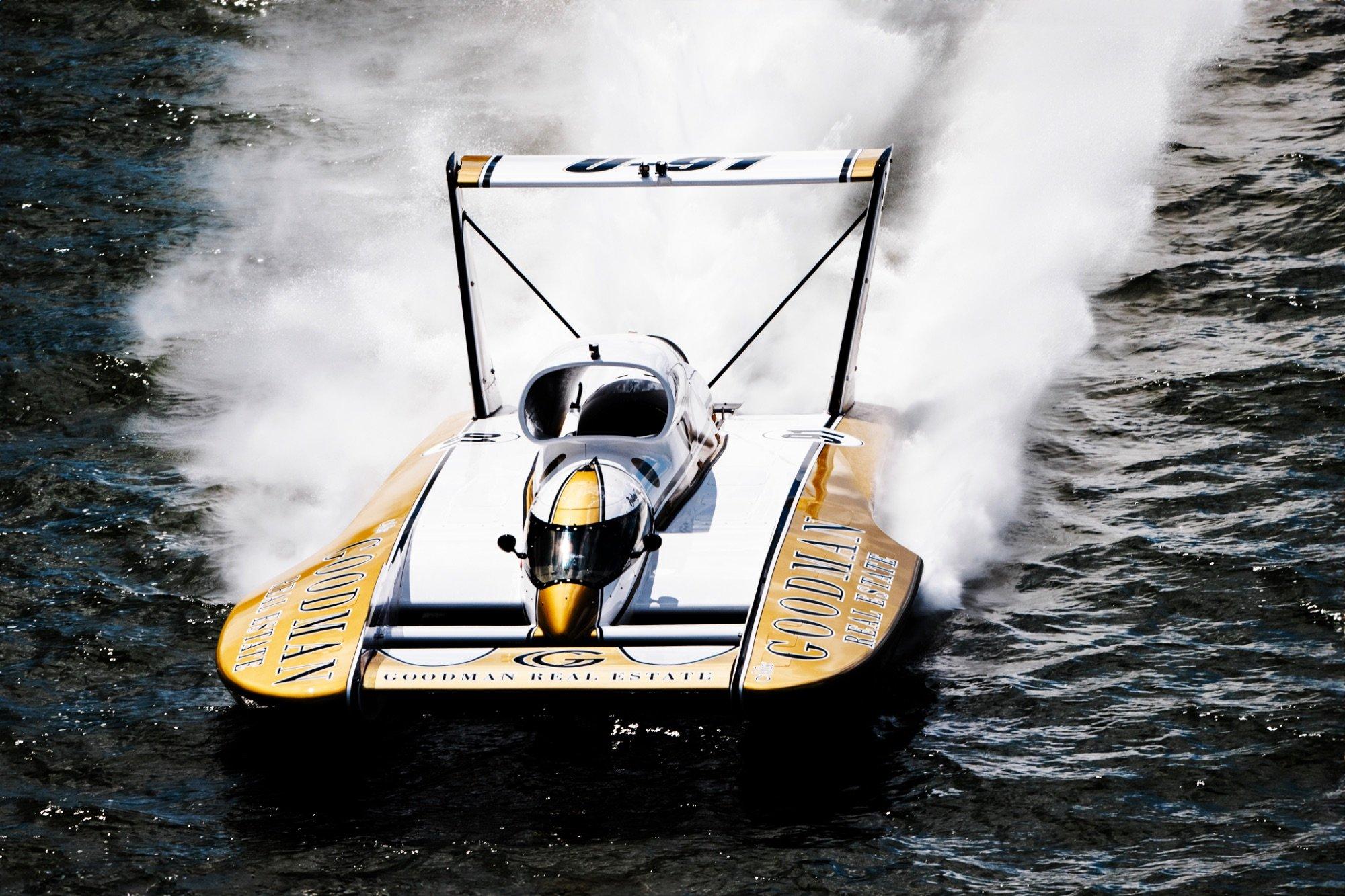 carousel-hero-element image-10