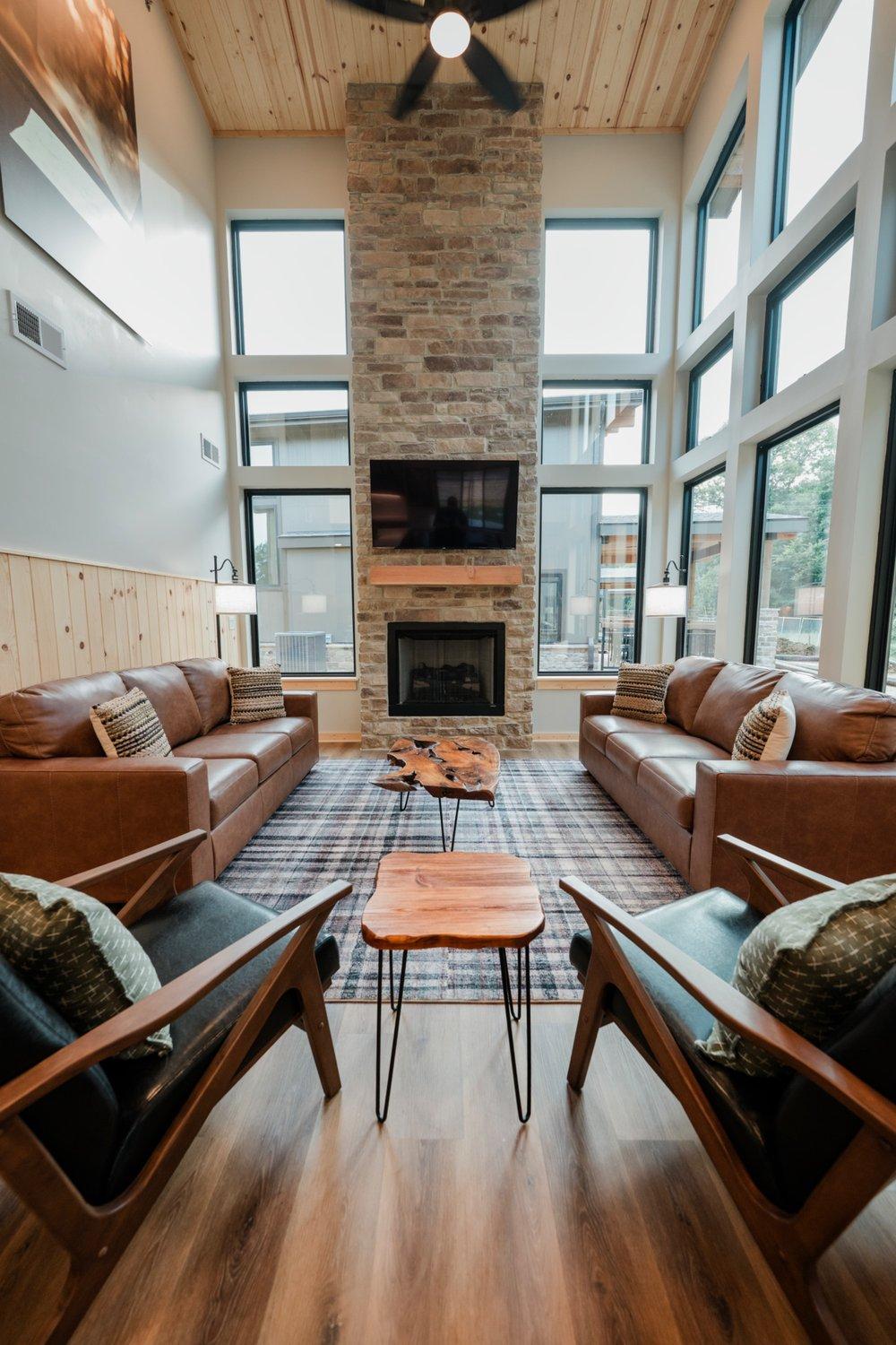 carousel-hero-element image-17