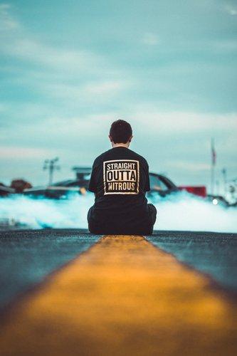 mobile - carousel-hero-element image-4