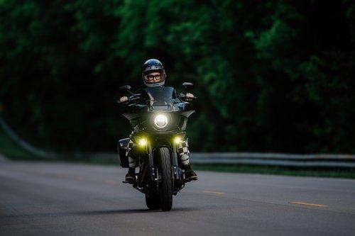 mobile - carousel-hero-element image-9