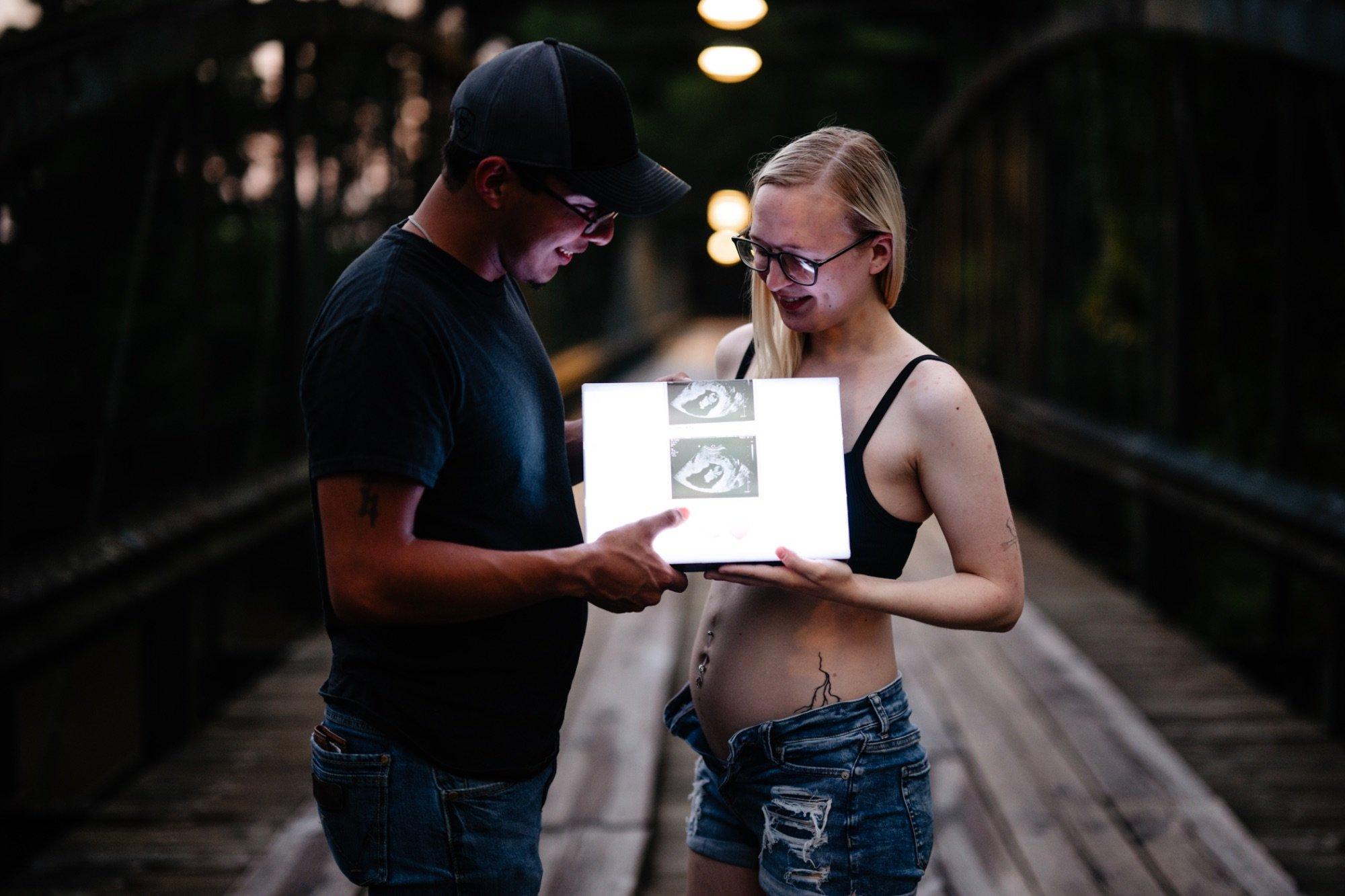 carousel-hero-element image-12