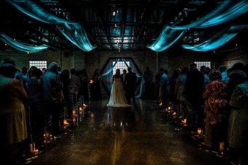 mobile - carousel-hero-element image-7