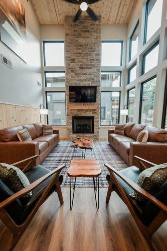 mobile - carousel-hero-element image-17